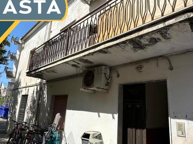 Appartamento in vendita a Amantea Paese, Amantea