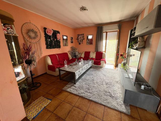 Appartamento in vendita a Borgonovo Val Tidone, Piacenza