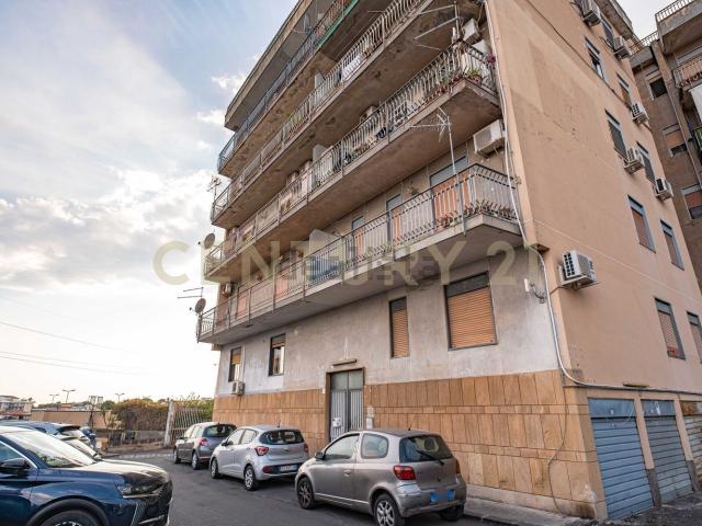 Appartamento in vendita a San Paolo, Gravina Di Catania
