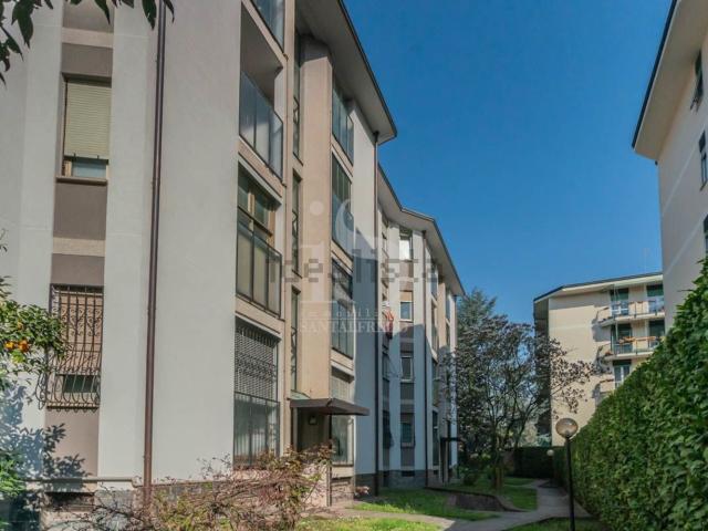 Appartamento in vendita a Sant'Albino, Monza