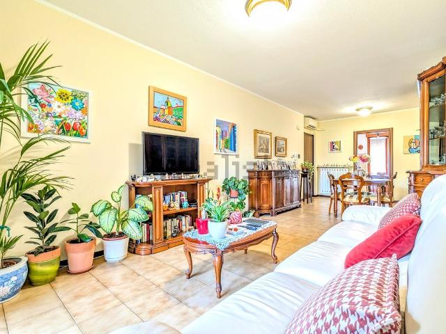 Appartamento in vendita a San Martino Siccomario, Lombardia