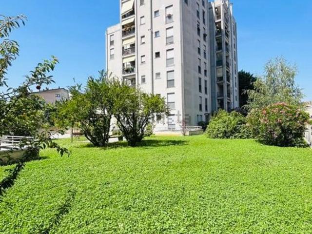 Appartamento in vendita a San Rocco, Monza