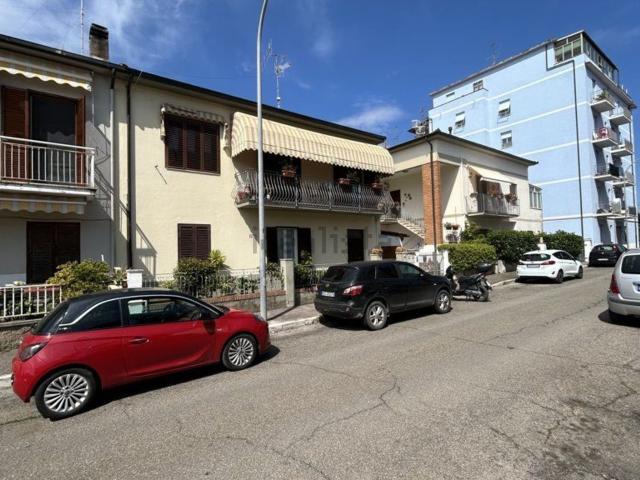 Appartamento in vendita a Follonica, Toscana