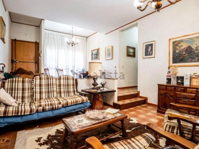Appartamento in vendita a Tor Lupara, Roma Capitale