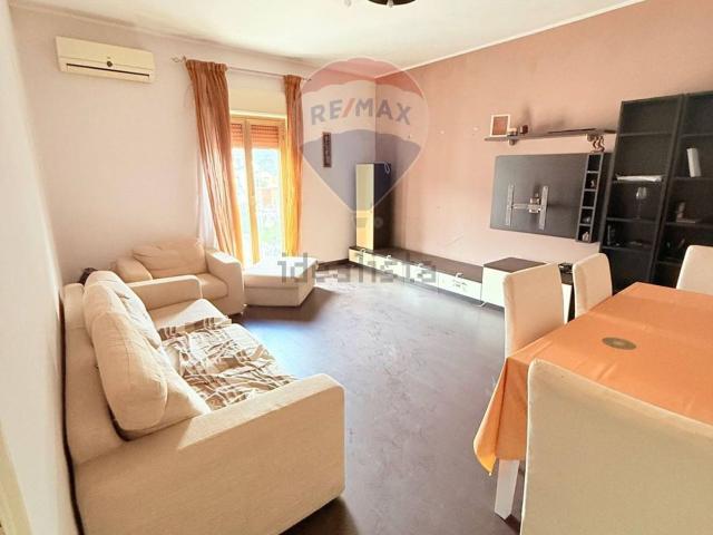 Appartamento in vendita a Giarre, Catania