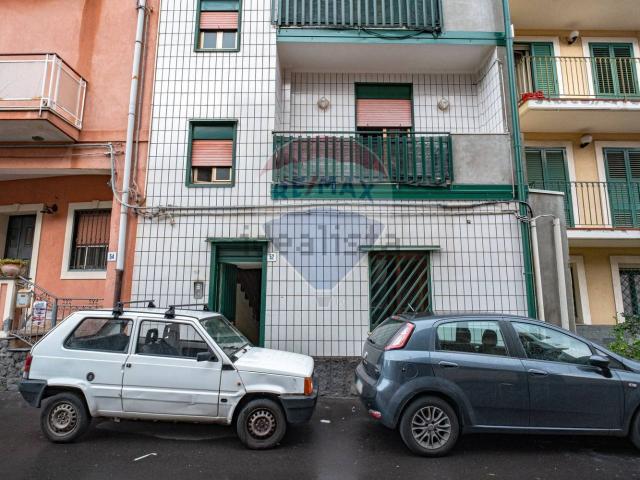 Appartamento in vendita a Tremestieri Etneo, Sicilia