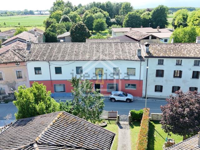 Appartamento in vendita a Santa Marizza / Sante Marize, Varmo / Vildivar