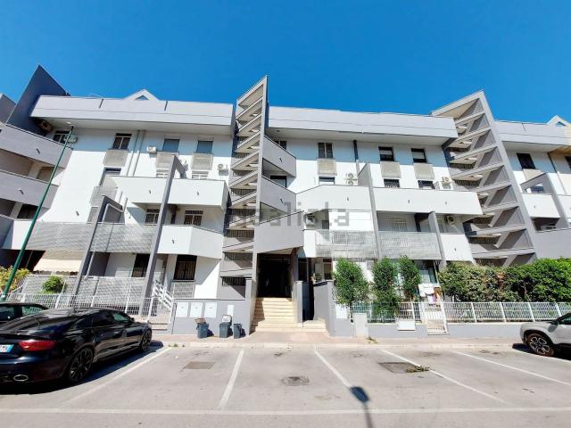 Appartamento in vendita a Valenzano San Lorenzo, Puglia