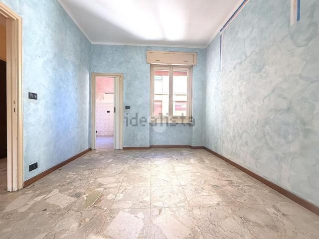 Appartamento in vendita a Zona Castello, Cremona