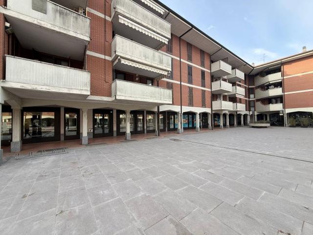 Appartamento in vendita a Agrate Brianza, Lombardia