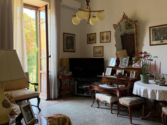 Appartamento in vendita a Quartiere 2, Firenze