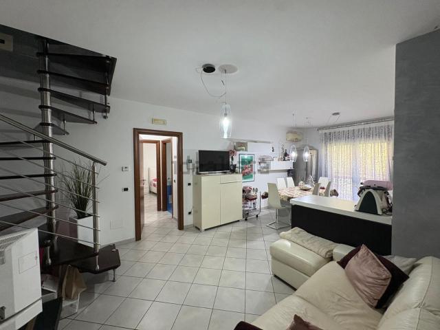 Appartamento in vendita a Isernia centro, Isernia
