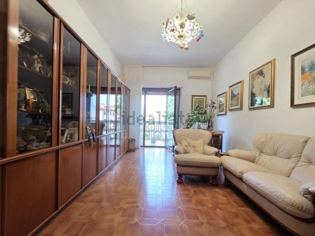 Appartamento in vendita a Bellinzago Lombardo, Lombardia