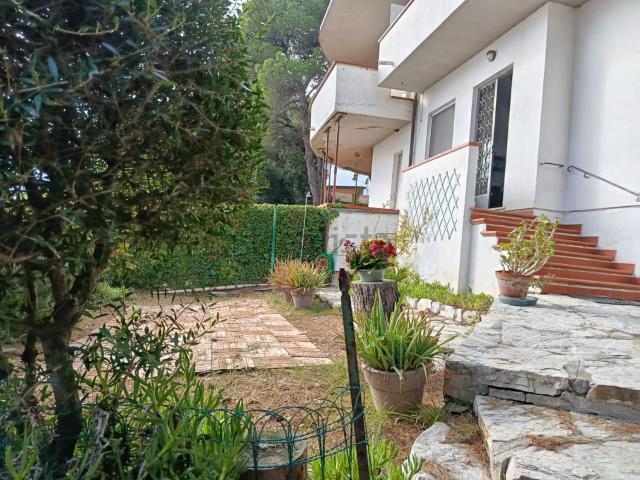 Appartamento in vendita a Rosignano Marittimo, Toscana