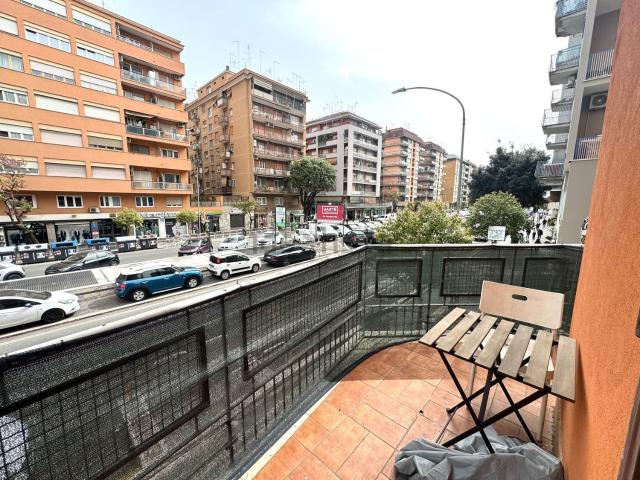 Appartamento in vendita a Municipio Roma VII, Roma Capitale