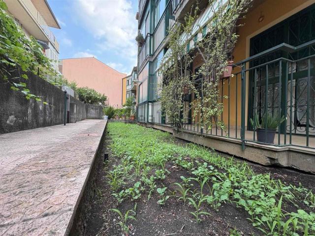 Appartamento in vendita a Aci Santa Lucia, Aci Catena