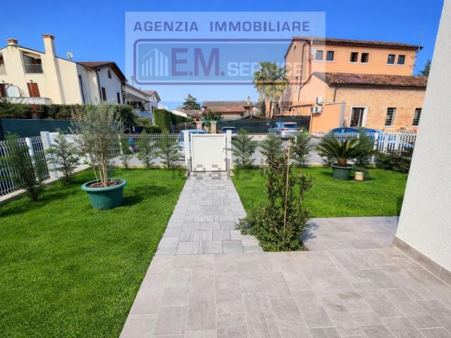 Appartamento in vendita a Casale Sul Sile, Veneto