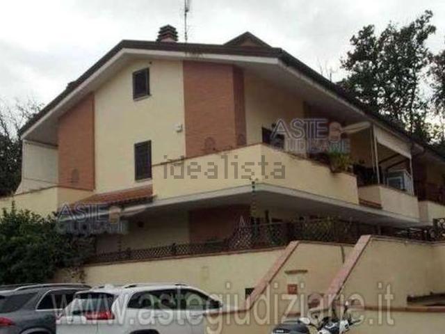 Appartamento in vendita a Villaggio Emilio, Collesalvetti