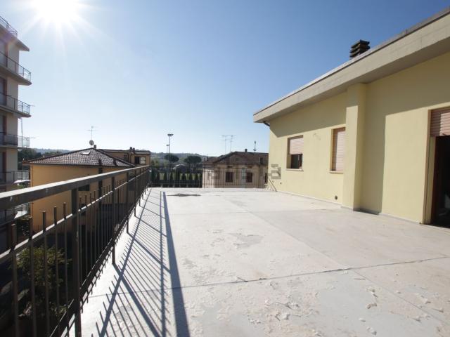 Attico in vendita a Certaldo, Firenze