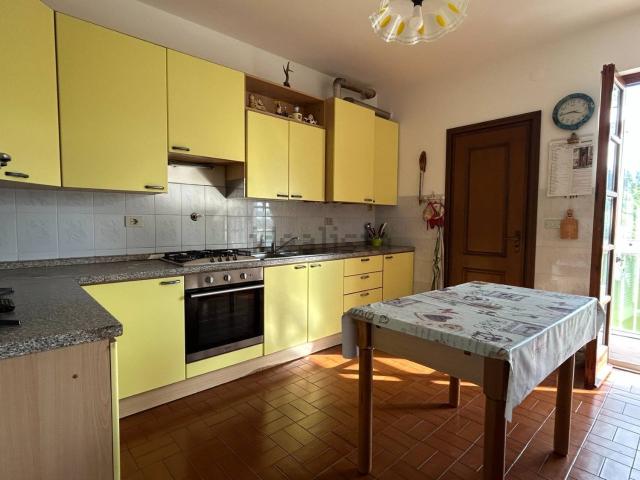 Appartamento in vendita a Altare, Liguria