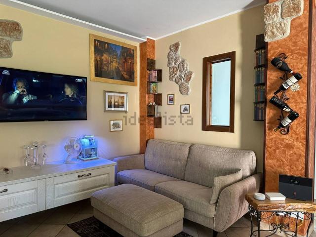 Appartamento in vendita a Valdaso, Marche