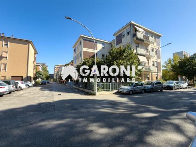 Appartamento in vendita a Quartiere Centro Sud, Faenza
