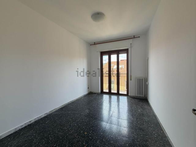 Appartamento in vendita a Sarzana, Liguria