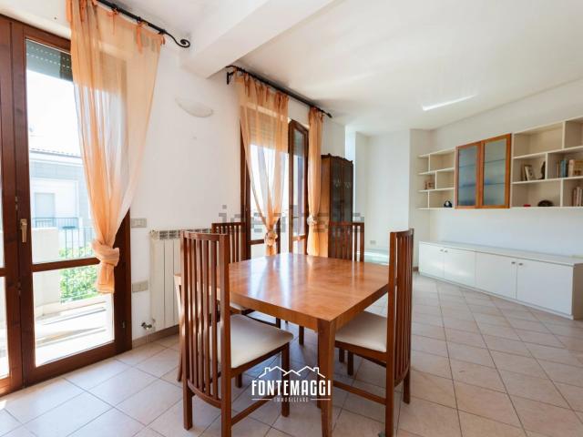 Appartamento in vendita a Rosciano, Marche