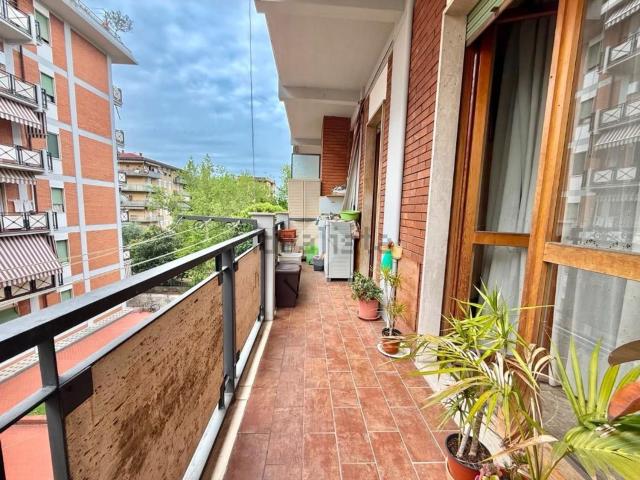 Appartamento in vendita a Camponelli, Marina Di Massa