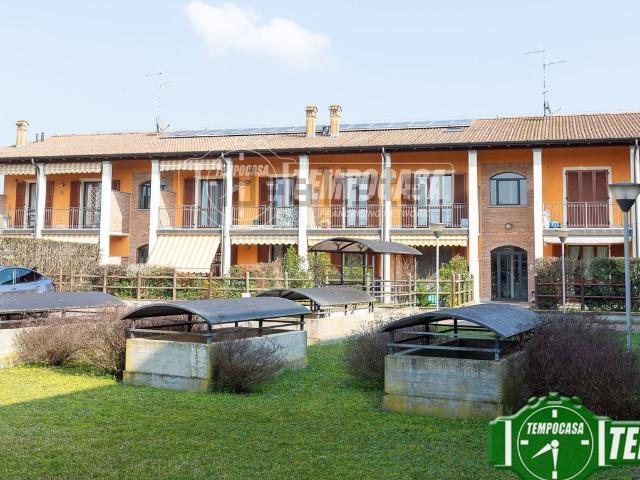 Appartamento in vendita a Terranova Dei Passerini, Lombardia