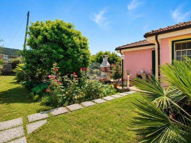 Appartamento in vendita a Imperia, Liguria