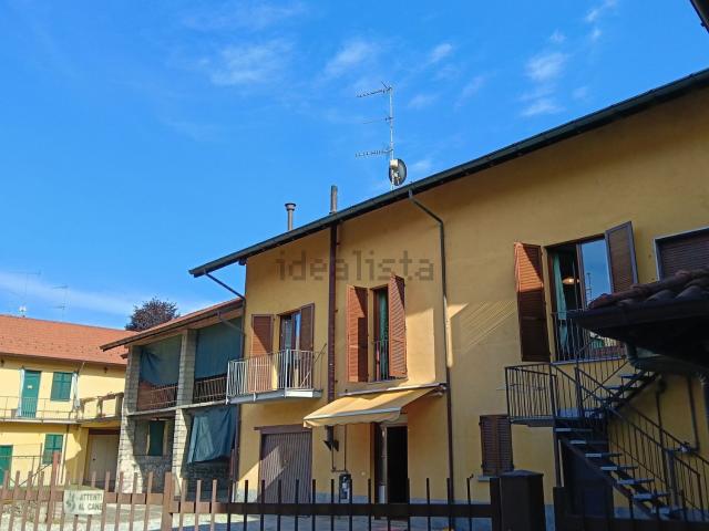 Appartamento in vendita a Travedona Monate, Lombardia