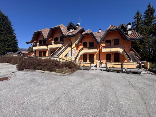 Appartamento in vendita a Canove, Canove Di Roana