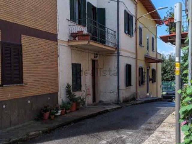Appartamento in vendita a Fara Sabina, Lazio