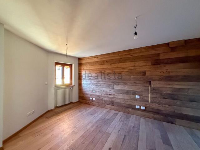 Appartamento in vendita a Jouvenceaux, Piemonte