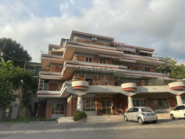 Appartamento in vendita a San Lucido, Cosenza