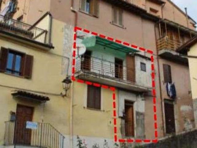 Appartamento in vendita a Piazza Tevere, Rieti
