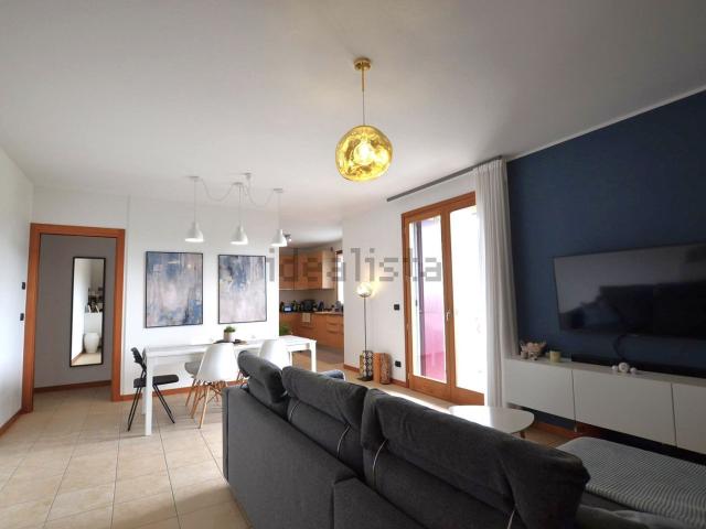 Appartamento in vendita a Villadolt / Viladolt, Fontanafredda
