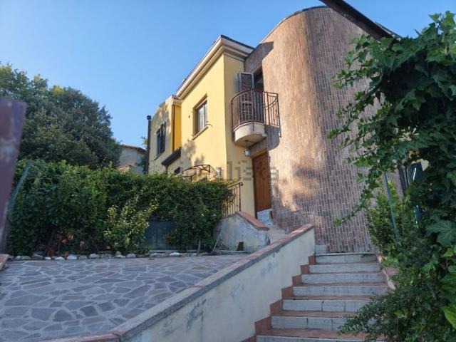Appartamento in vendita a Torrita, Toscana