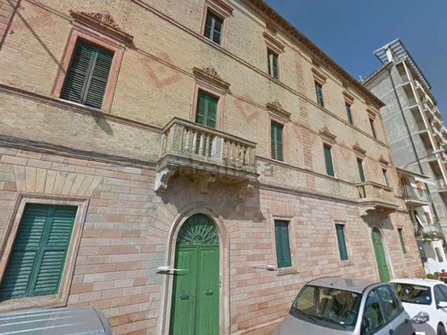 Appartamento in vendita a Marche, Ancona