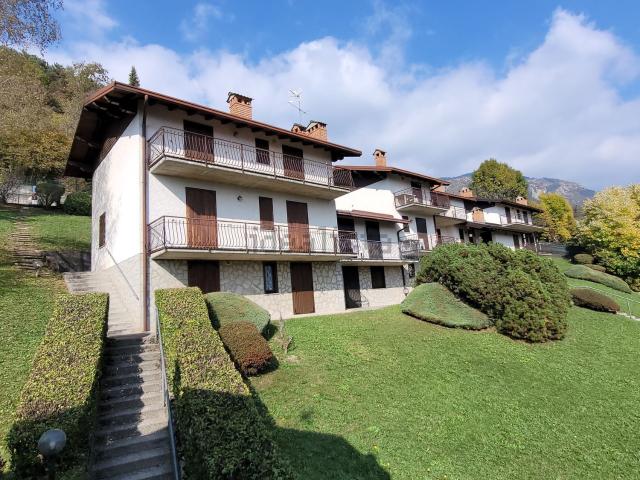 Appartamento in vendita a Castione Della Presolana, Lombardia