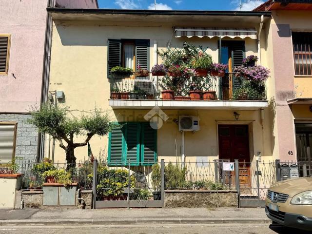 Appartamento in vendita a Montemurlo, Toscana