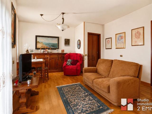 Appartamento in vendita a Prato, Toscana
