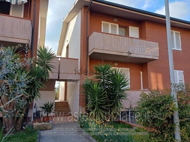 Appartamento in vendita a Collesalvetti, Livorno