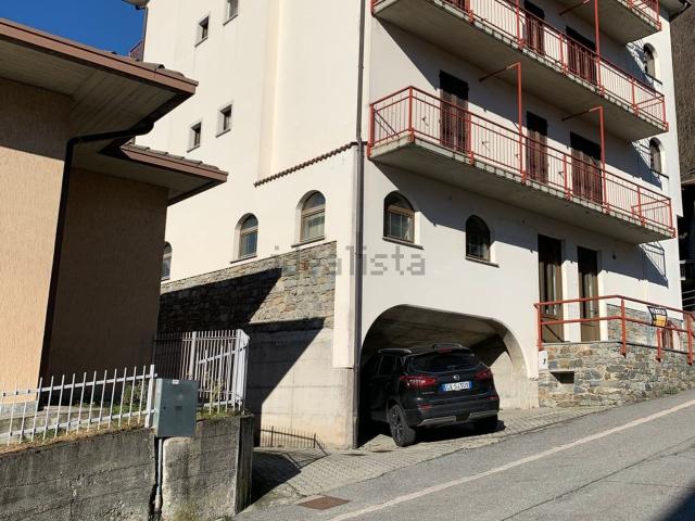 Appartamento in vendita a Traona, Lombardia