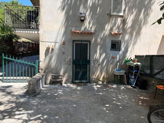 Appartamento in vendita a Roccamonfina, Campania