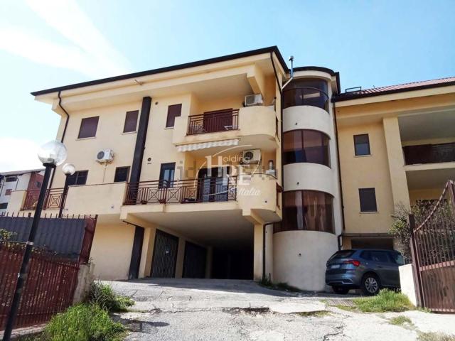 Appartamento in vendita a Calabria, Cosenza