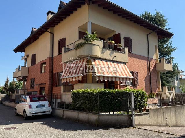 Appartamento in vendita a Busto Garolfo, Milano