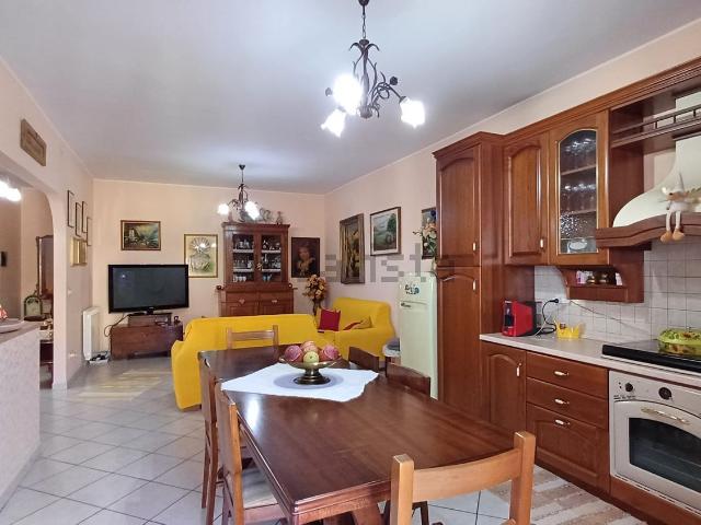 Appartamento in vendita a Piana, Brolo