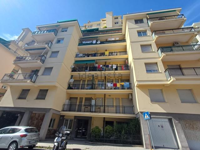 Appartamento in vendita a Centro Est, Serra Riccò
